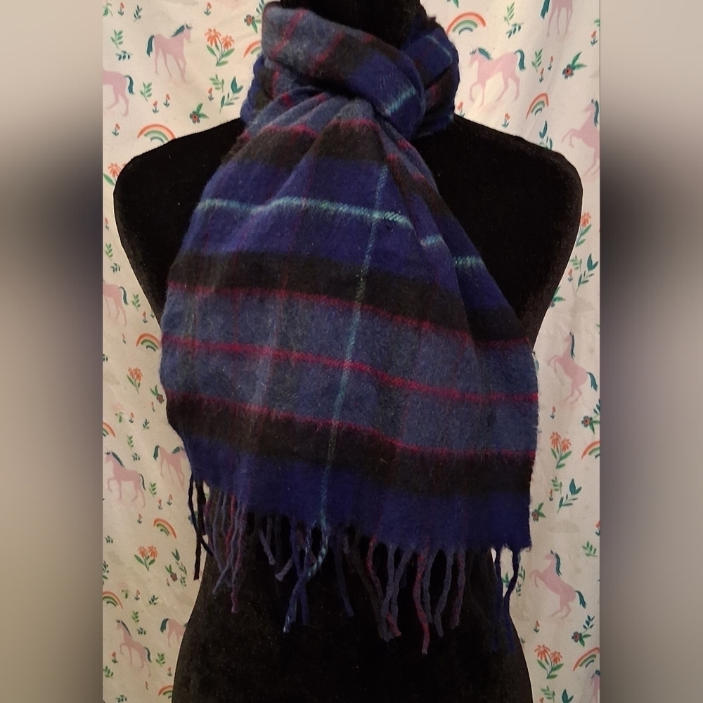 EUC Vintage Johnstons Of Elgin Blue Plaid Cashmere Blend Casual Unisex Scarf